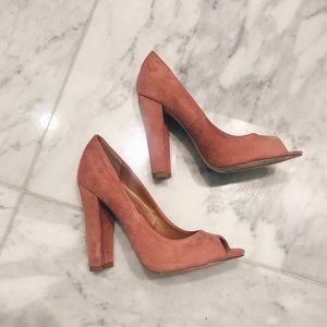 ✨SALE✨ Blush Suede Heels (Windsor)